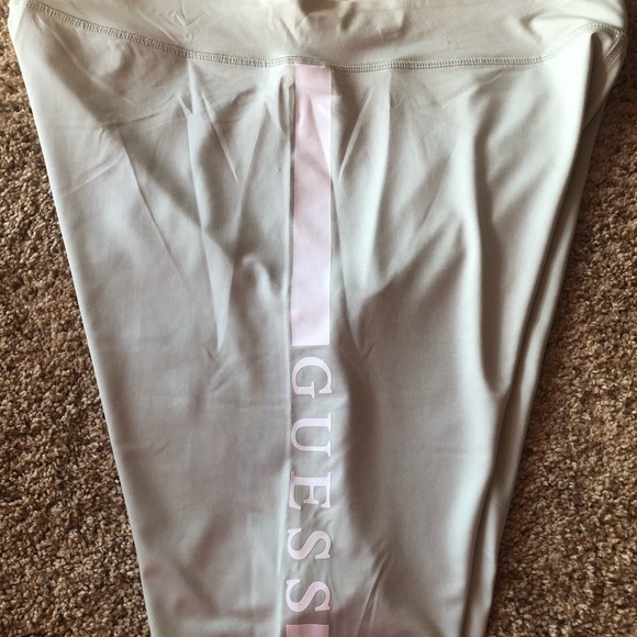 Guess / NWT/ Women's Green Xolani Logo Biker Shorts/ XL and L - Picture 2 of 8